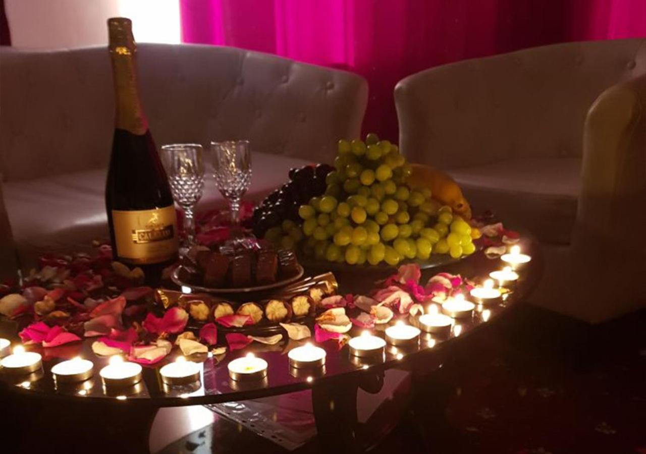 Emperum Nelson Hotel Chisinau Eksteriør bilde