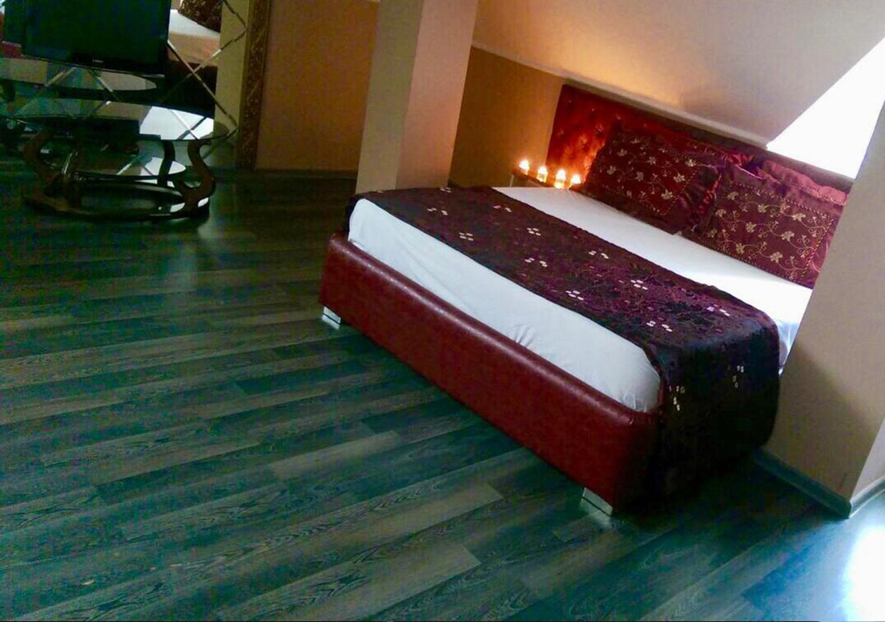 Emperum Nelson Hotel Chisinau Eksteriør bilde